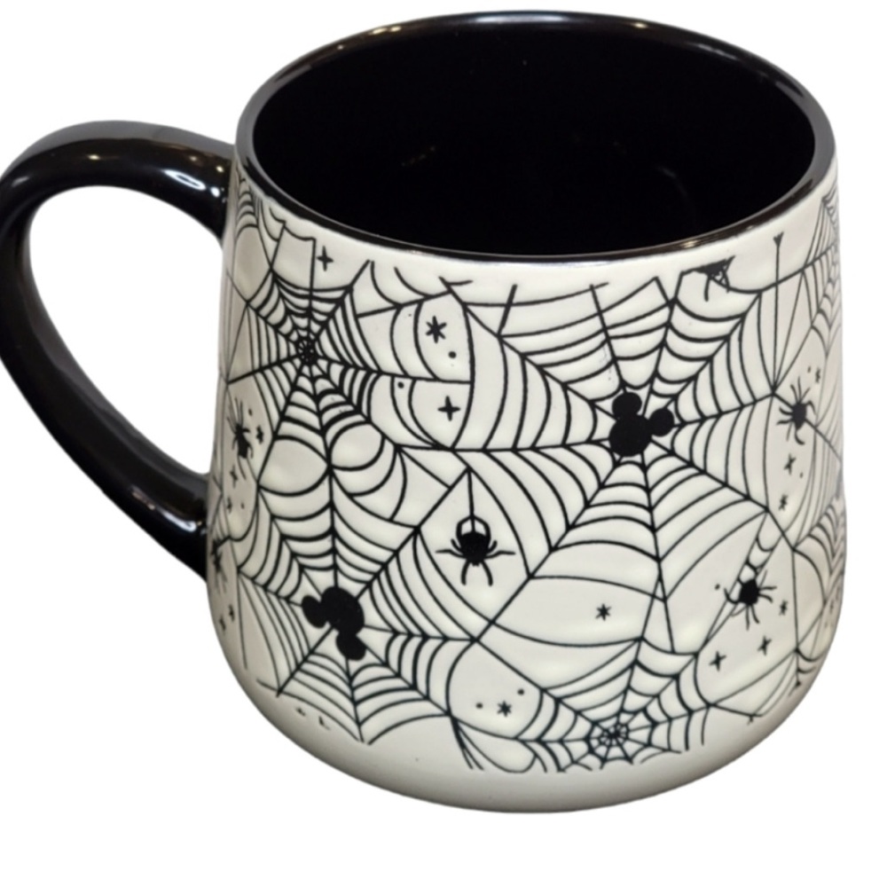 New Set of 4 Disney Mickey Mouse Spiderweb Halloween Mugs